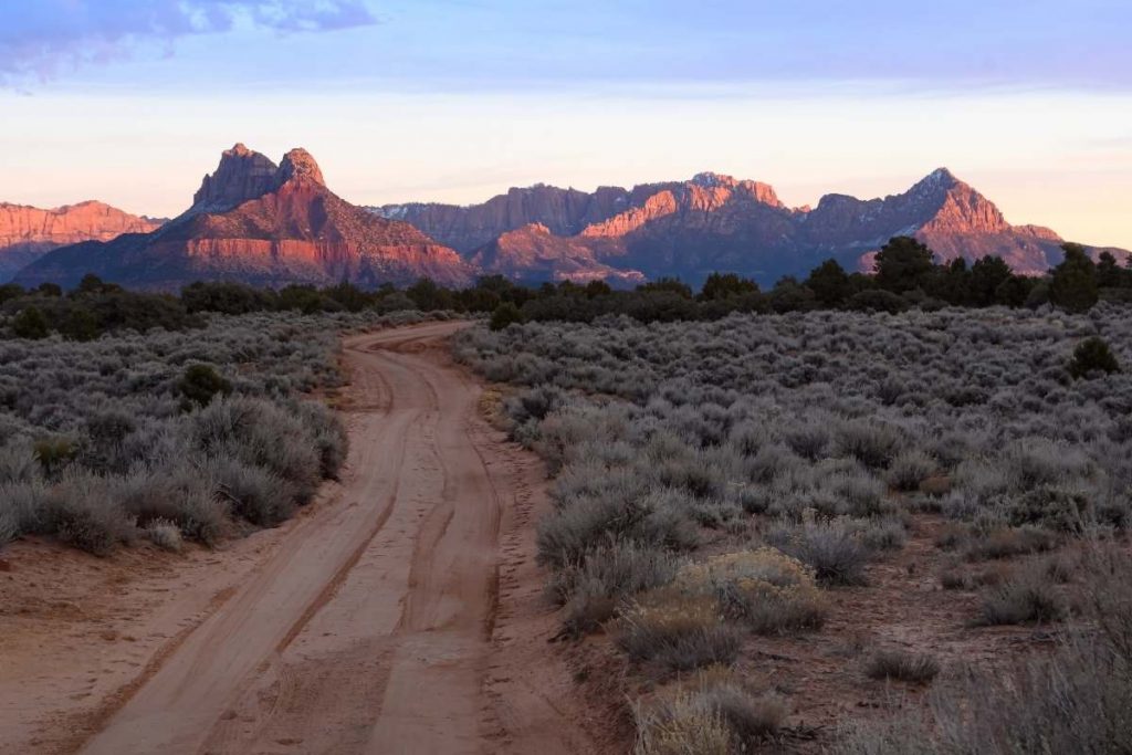Dirt Road on Gooseberry Mesa
