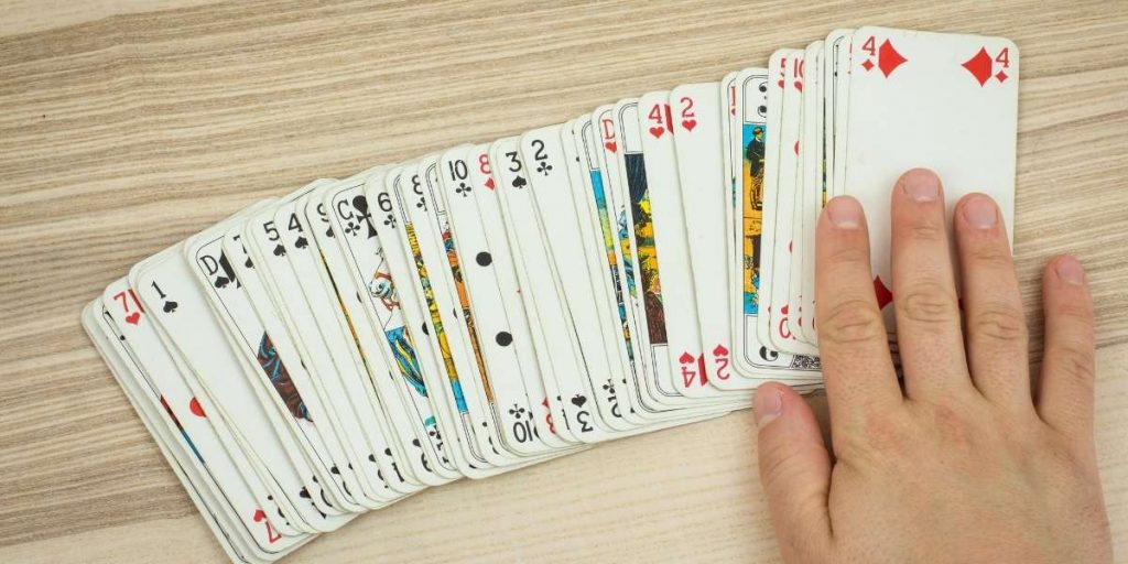 play cards by yourself when camping alone